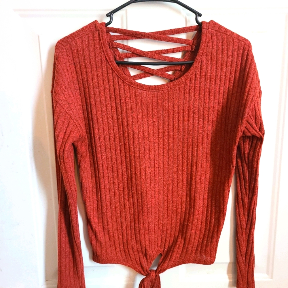 Crop top/tie top